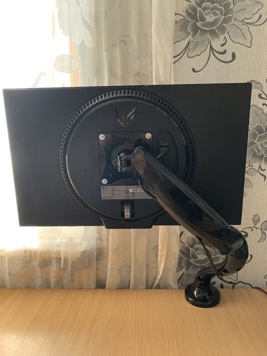 Ігровий монітор, LG Ultragear 24GN60R-B, 24 дюйма, +Кронштейн.