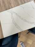 Blat komglomerat Avant Calacatta gold stolik kawowy marmur 60 x 40