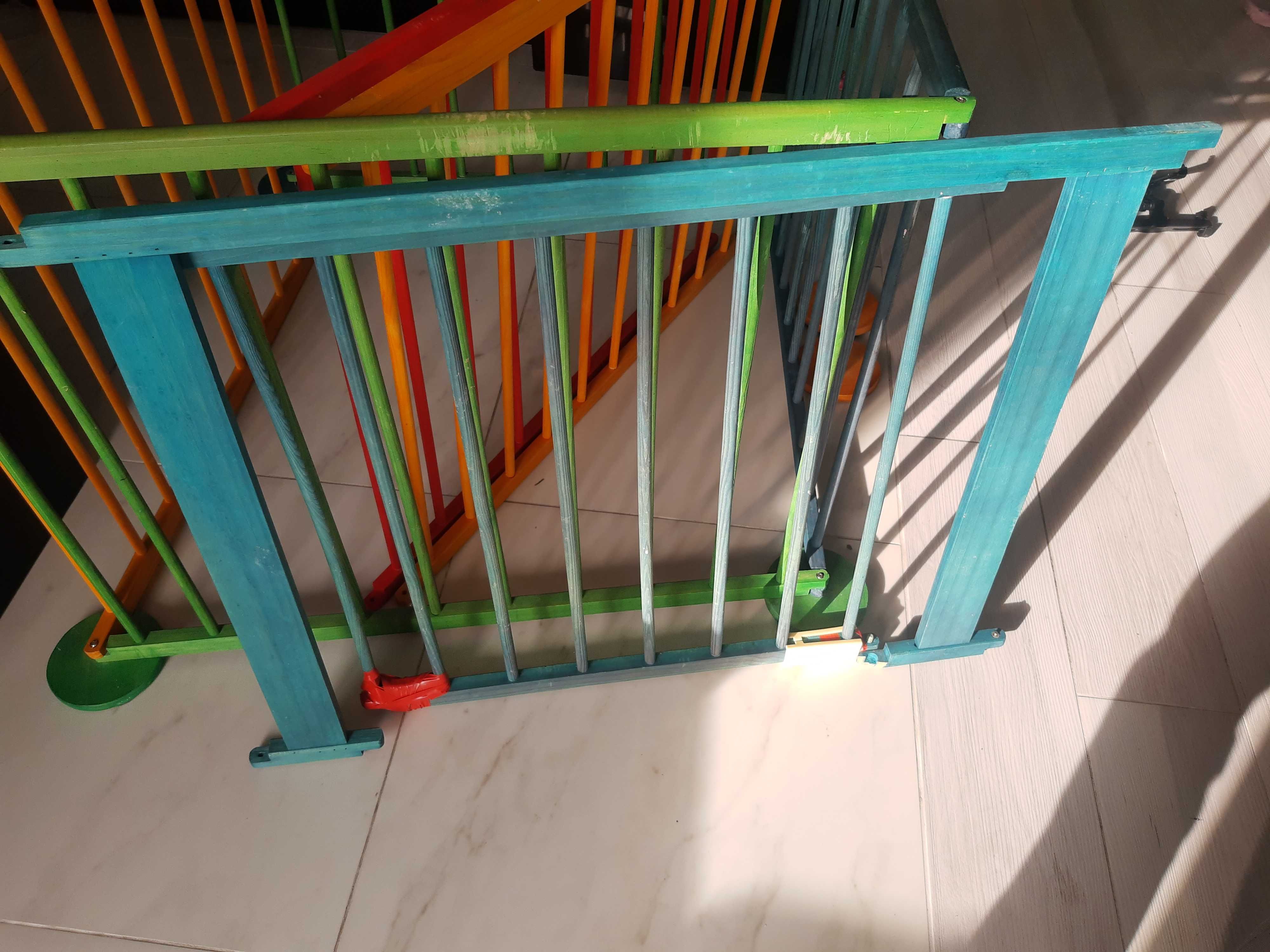 Kojec drewniany kolorowy zagroda dla dziecka zwierząt