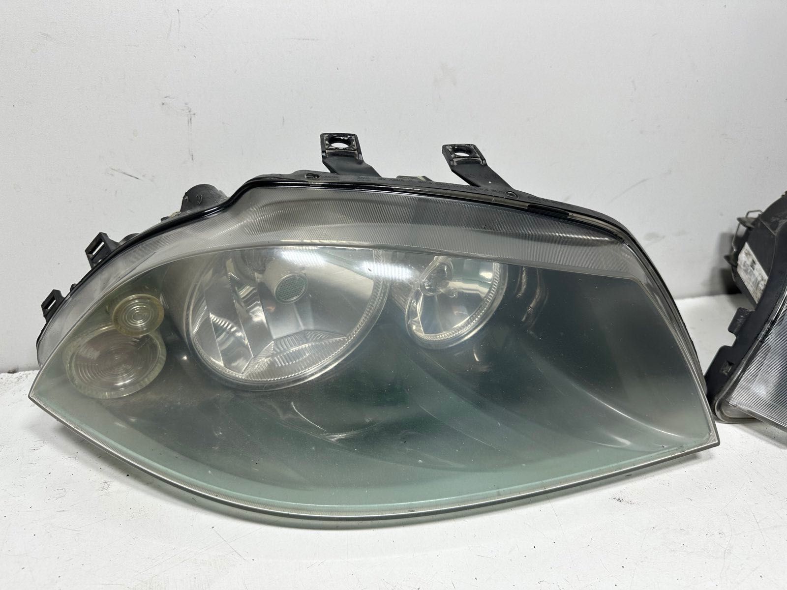 Ibiza III 3 Cordoba II lampa przod przednia lewa  Lewa Prawa EU Ładne