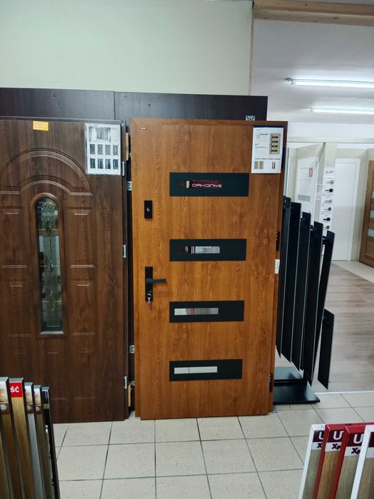 drzwi zewnętrzne wewnętrzne sprzedaż montaż KOZIENICE -RADOM