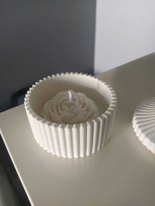 Frasco/ pote guarda jóias branco cerâmico