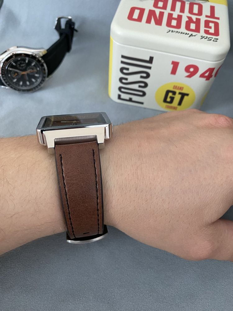 FOSSIL JR-9867 – unikatowy zegarek z lat 90.