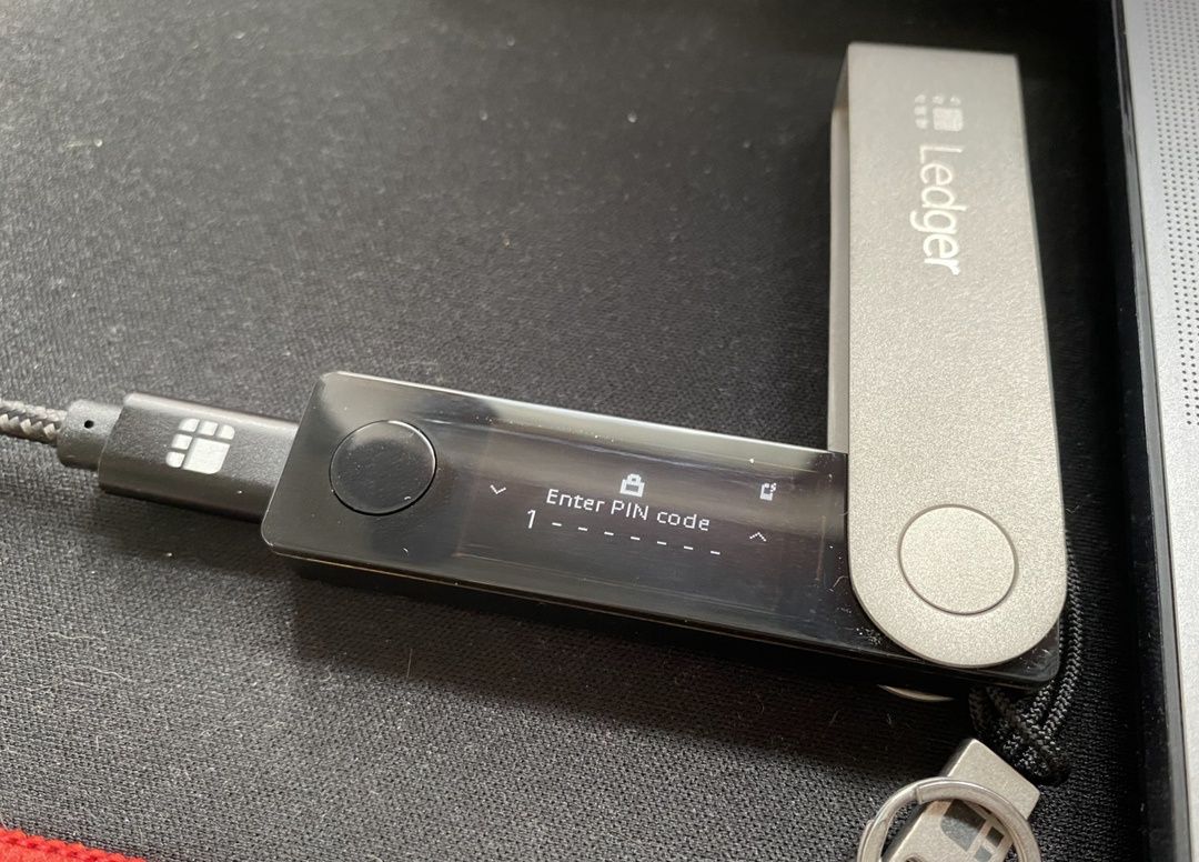 Криптогаманець Ledger Nano X