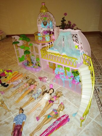 Castelo da Barbie + Barbie sereia + barbies + Ken + acessórios + roupa