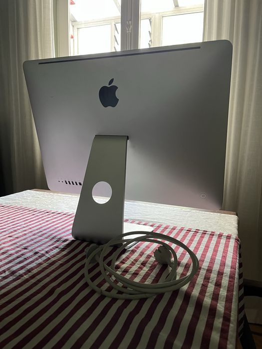 iMac 21,5 polegadas 2009 para peças