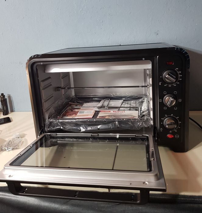 Nowy Piekarnik Moulinex  39 l czarny