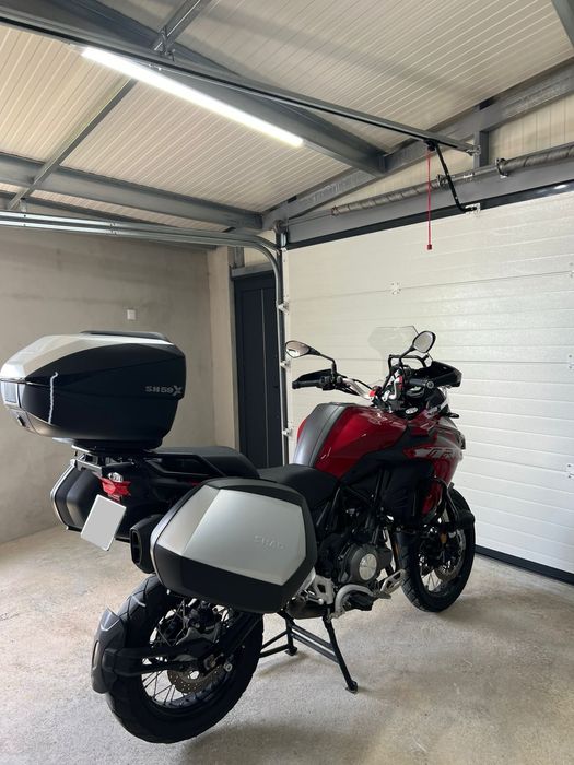 Benelli TRK502X Vermelha