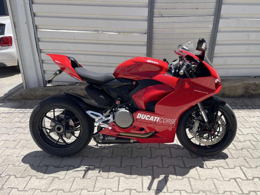 Ducati Panigale V2