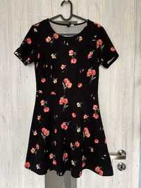 Krótka sukienka w kwiaty H&M 40