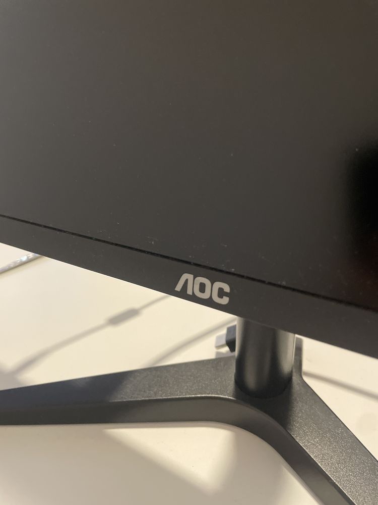 Monitor AOC 23.6” full hd led