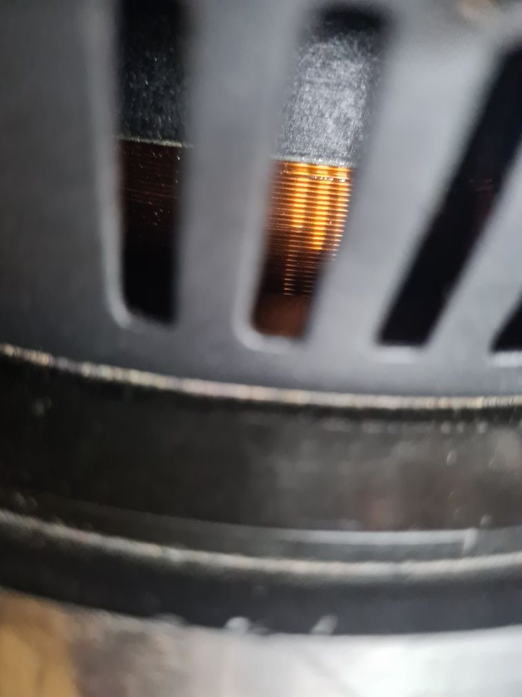 Subwoofer HomeAudio excursion