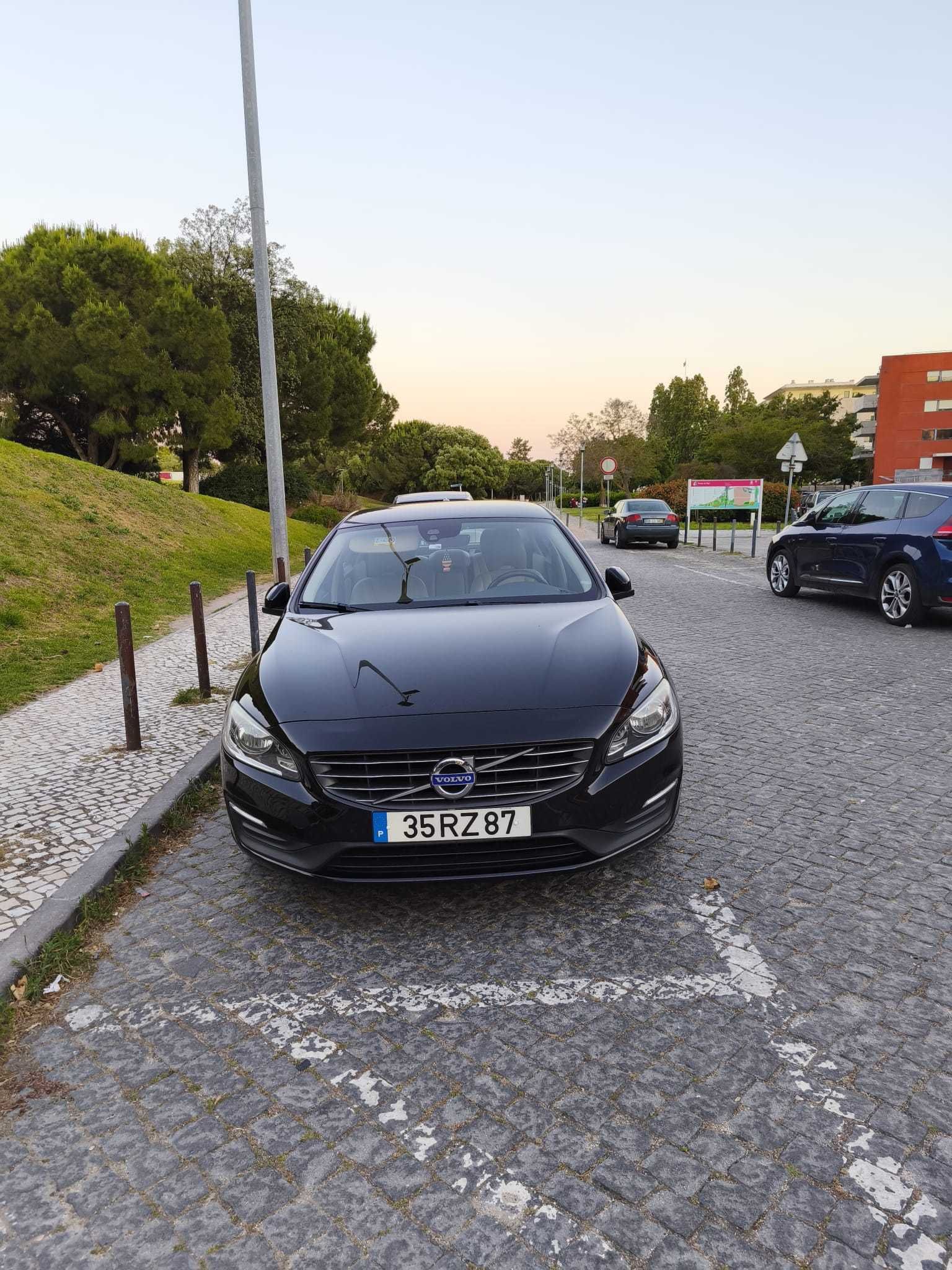 Volvo S60 2.0 D3 Momentum | Ótimo Estado