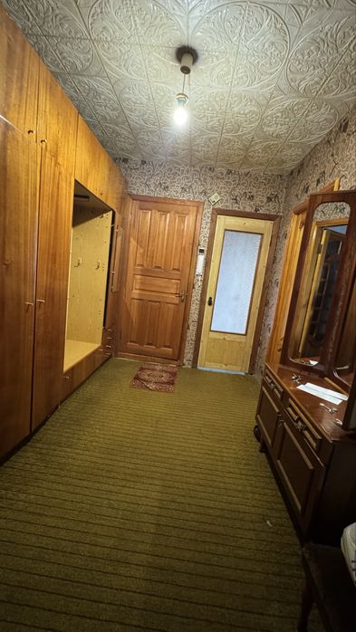 Продаж трикімнатної ПЗР