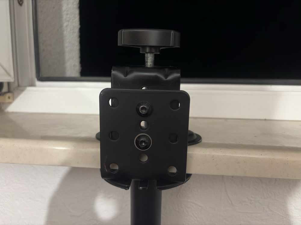 Statyw na 2 Monitory + 2 Monitory