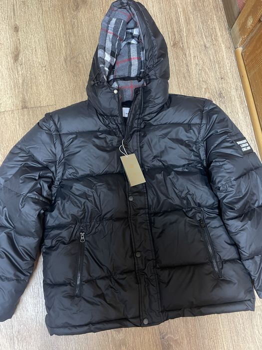 Пуховик Burberry,барбері