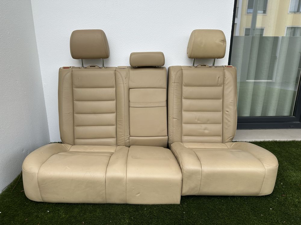 Bancos traseiros Volkswagen Touareg (VW 7L)