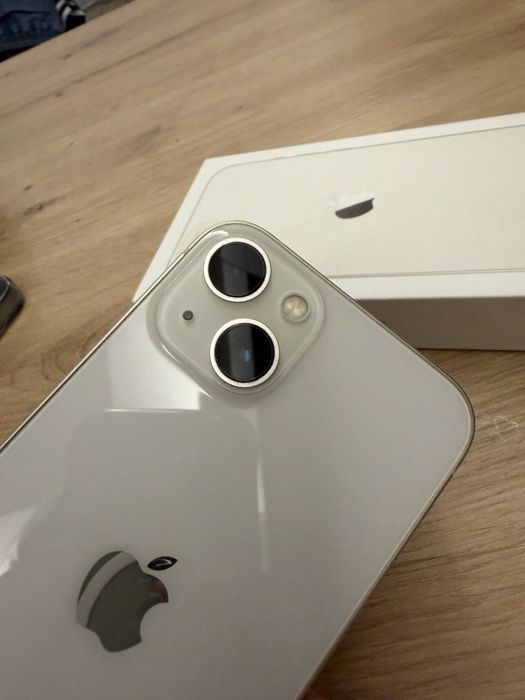 iPhone 13 128GB w kolorze biały / Księżycowa Poświata