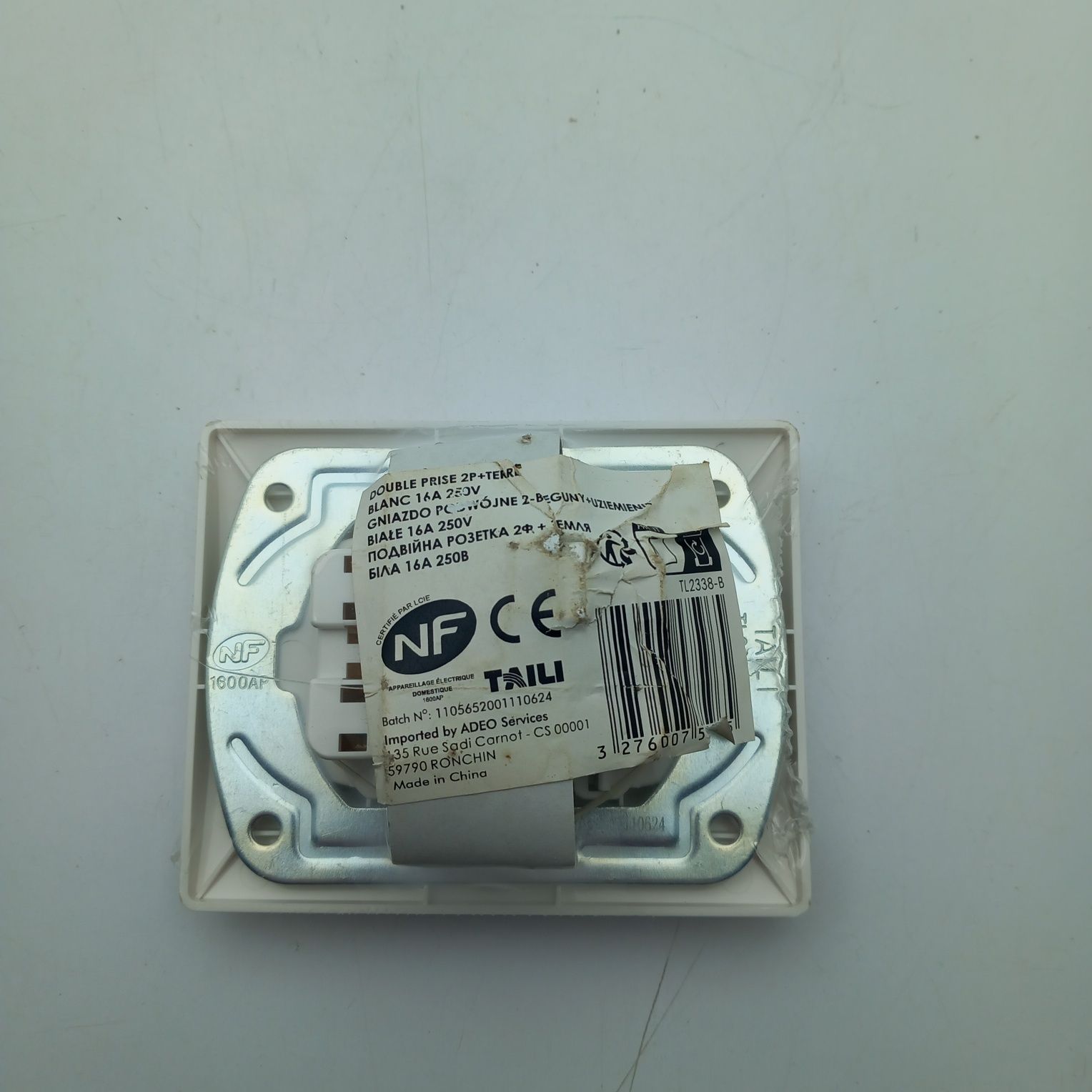 Gniazdo Podwójne Białe 16A 250V
