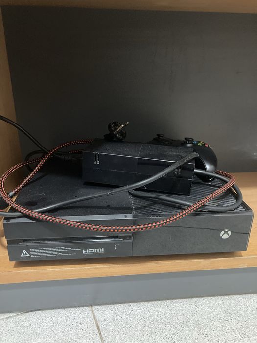 Vendo xbox one em perfeito estado