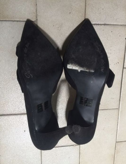 Sapatos Salto Pretos Morgan 39