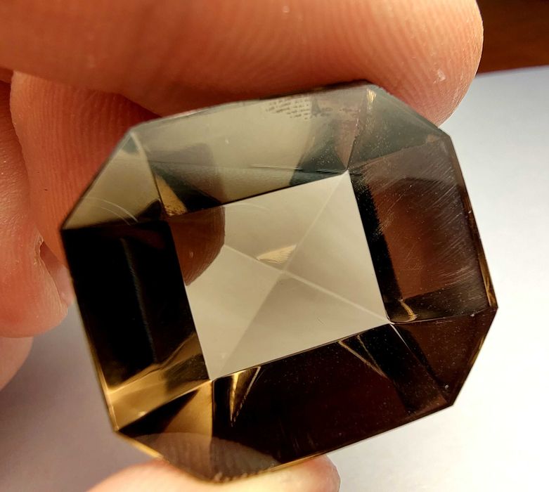 Раухтопаз объемный