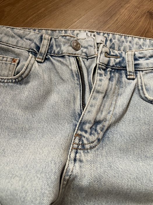Джинси жіночі …..