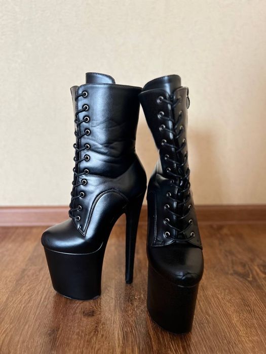 Продам стріпи для танців, чорні, як нові