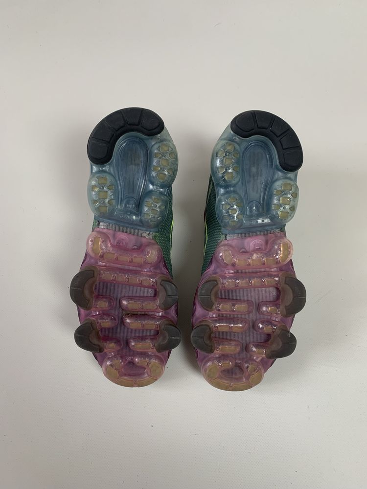 Кросівки Nike vapormax розмір 37 23,5 см