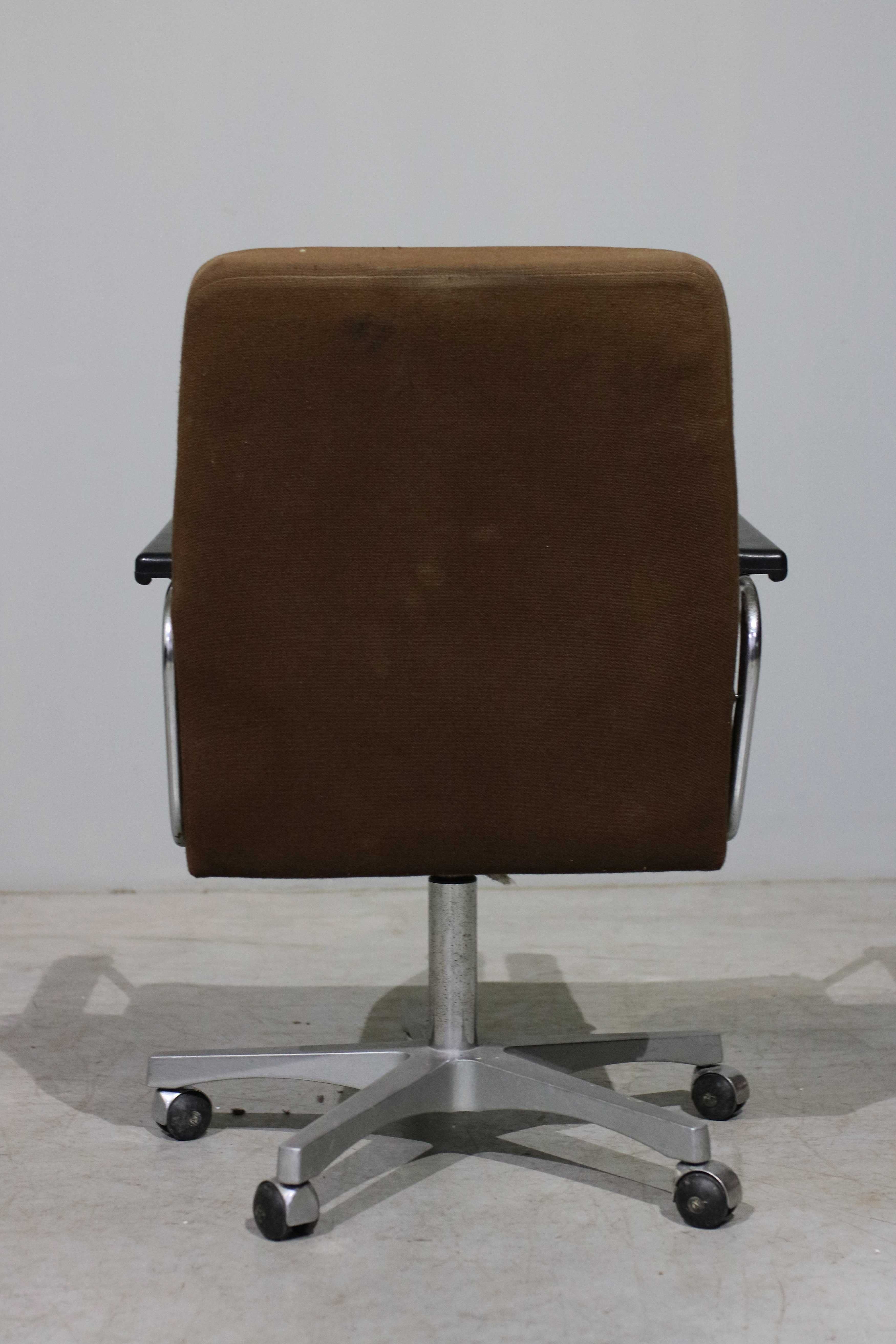 Cadeira de escritório nórdica| Chair design| Office Furniture