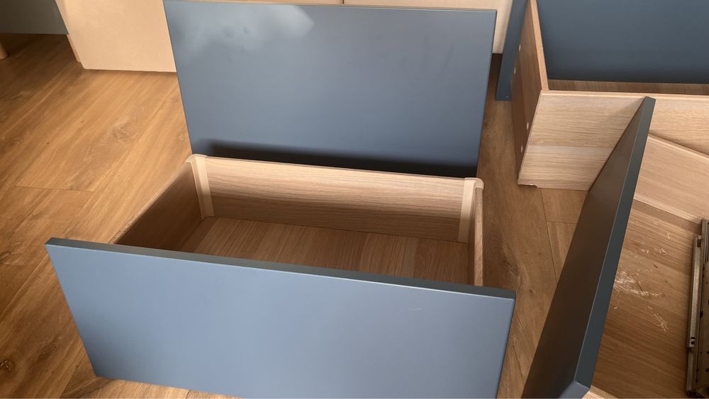 Ikea Besta Valviken fronty