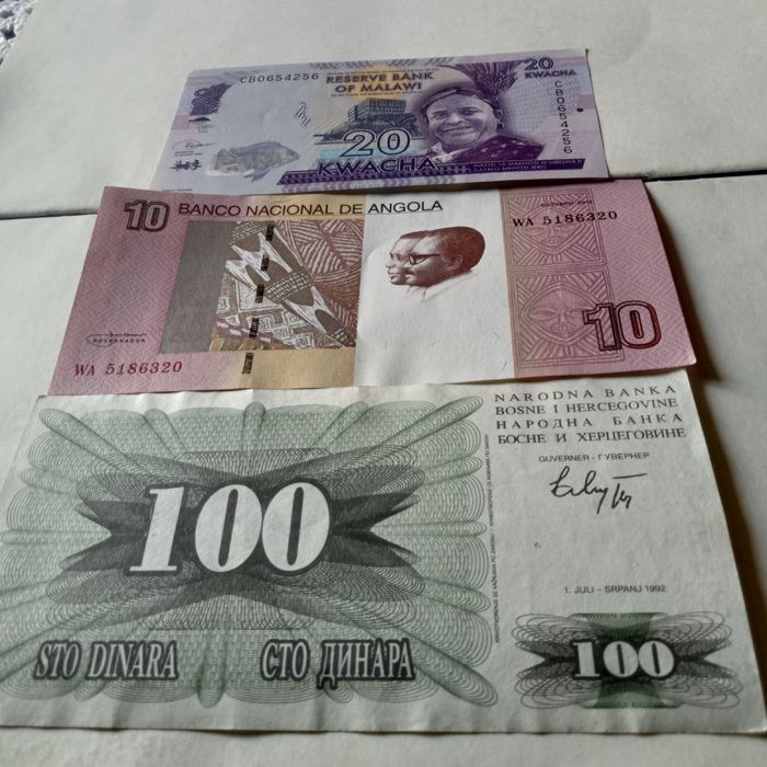 Notas e cedulas varios paises