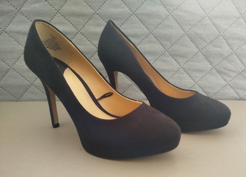 Sapatos de salto alto N.39