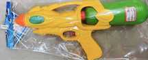 Zabawka pistolet ma wode dla dzieci