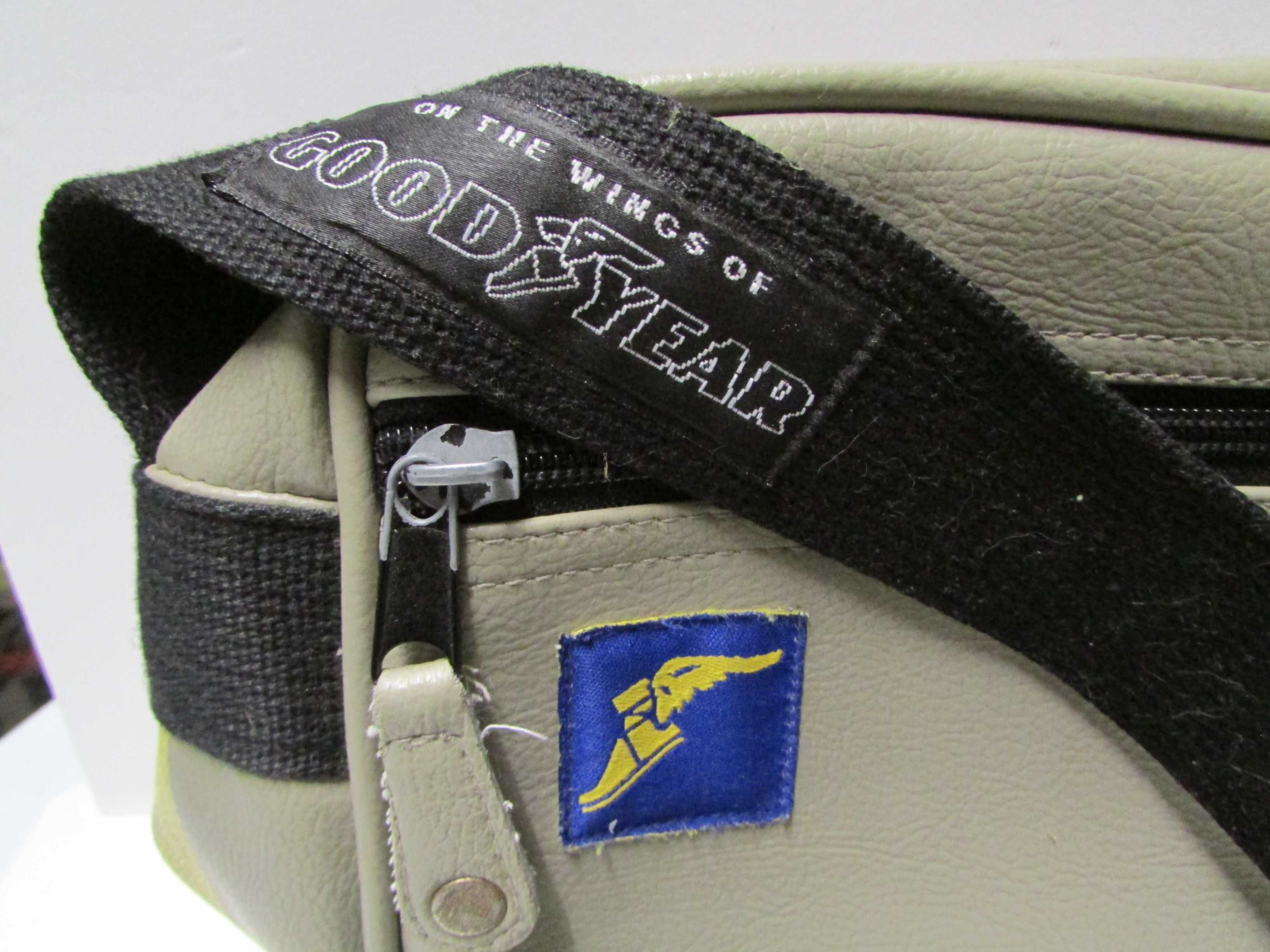 Bolsa tiracolo "Goodyear" com logos clássicos desporto motorizado