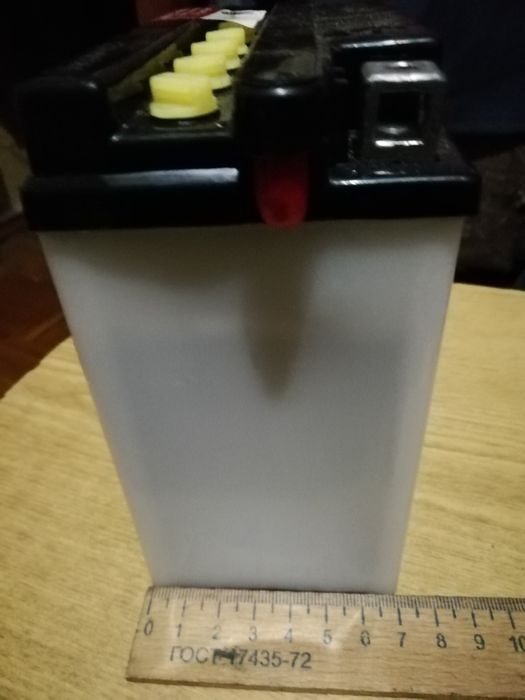 Акумулятор 12 v ,мотоцикли