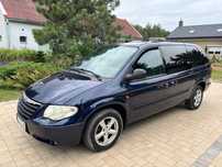 Chrysler Grand Voyager Chrysler Grand Voyager 2.8 CRD SE Automat 7 os. Zadbany Diesel
