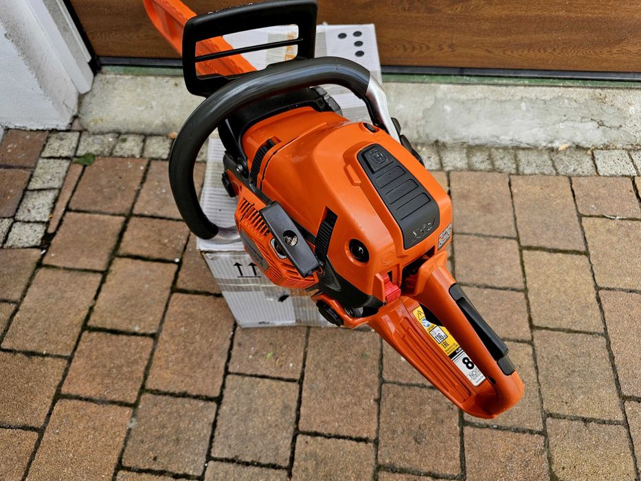 HUSQVARNA 550XP G z grzaną rączką stan BDB