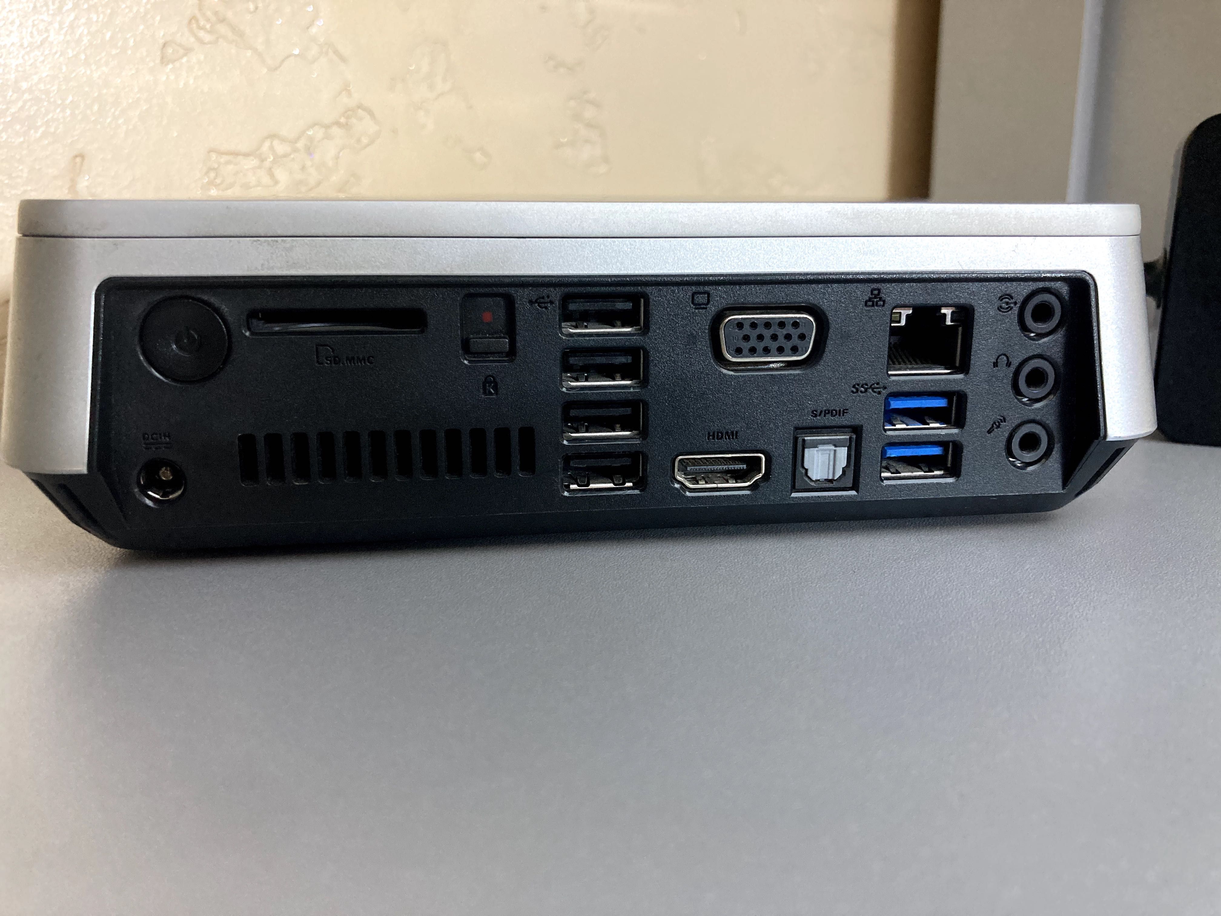 ПК Asus VivoPC VM40B Celeron 1007U 1.60 GHz 4 GB DDR3  500GB HDD