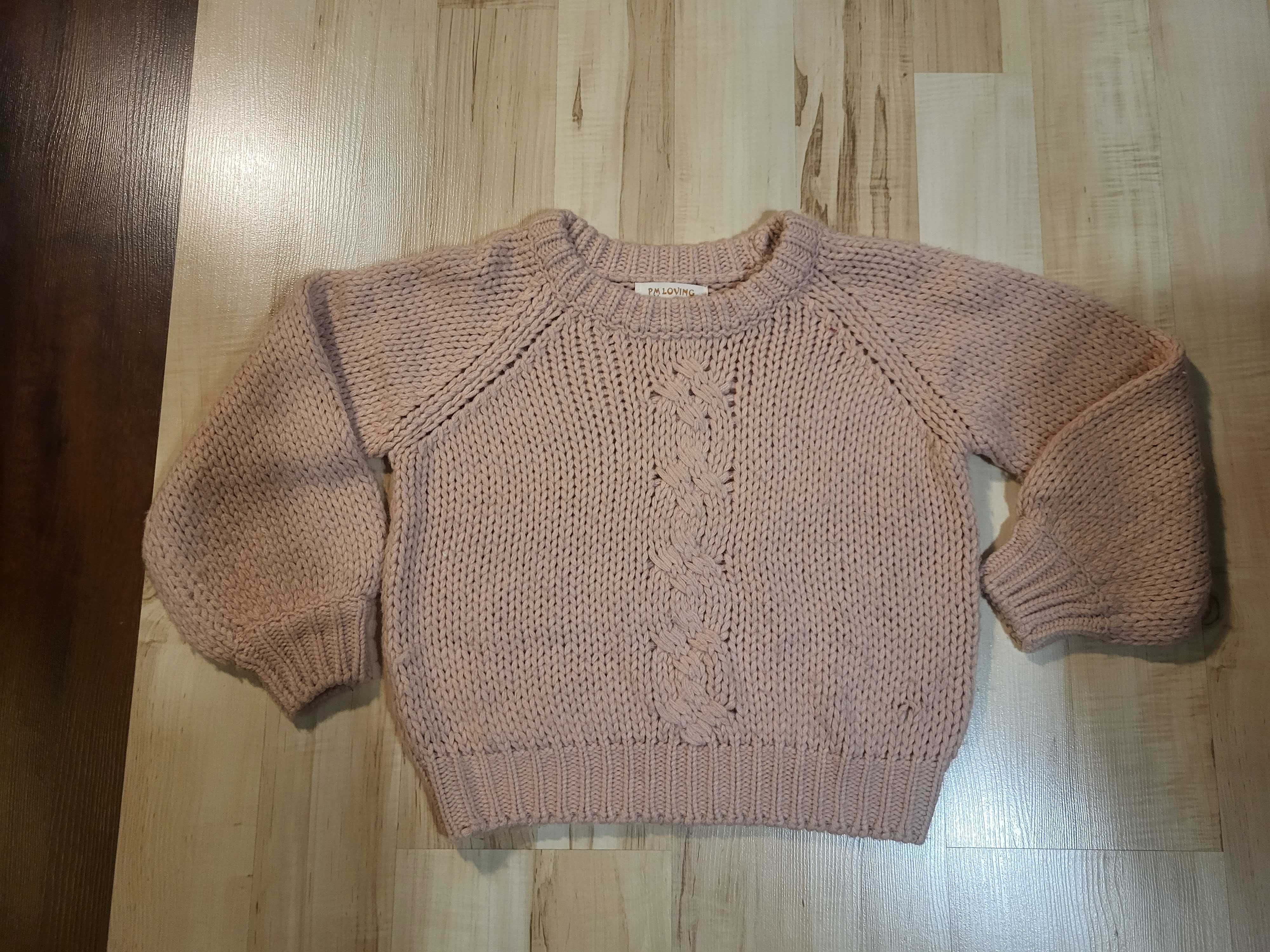 Prześliczny sweter sweterek brudny róż r. 122 (7-8 lat) stan j. Nowy
