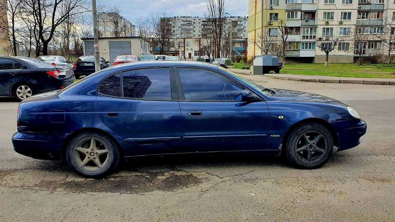 Автомобіль Daewoo Leganza