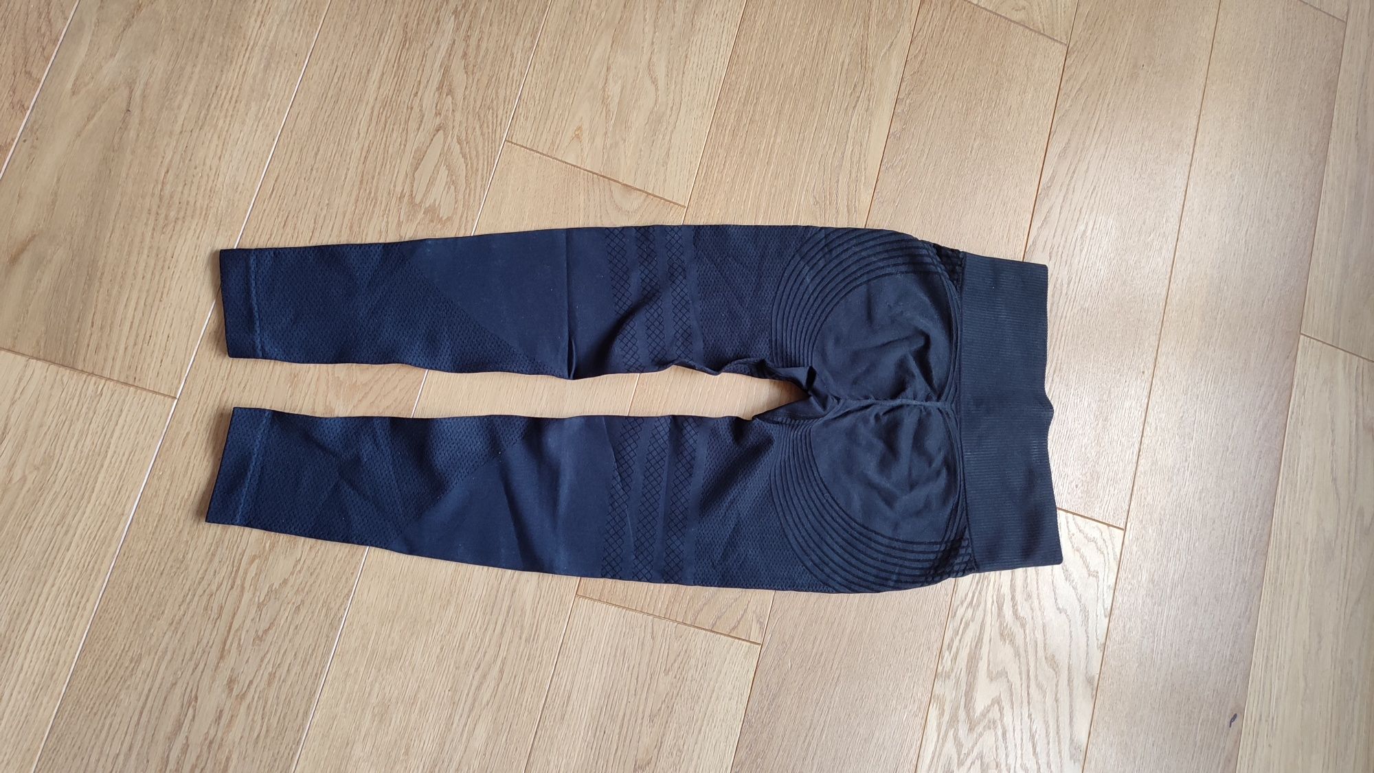 Legginsy fitness siłownia trening sportowe czarne push up S 36