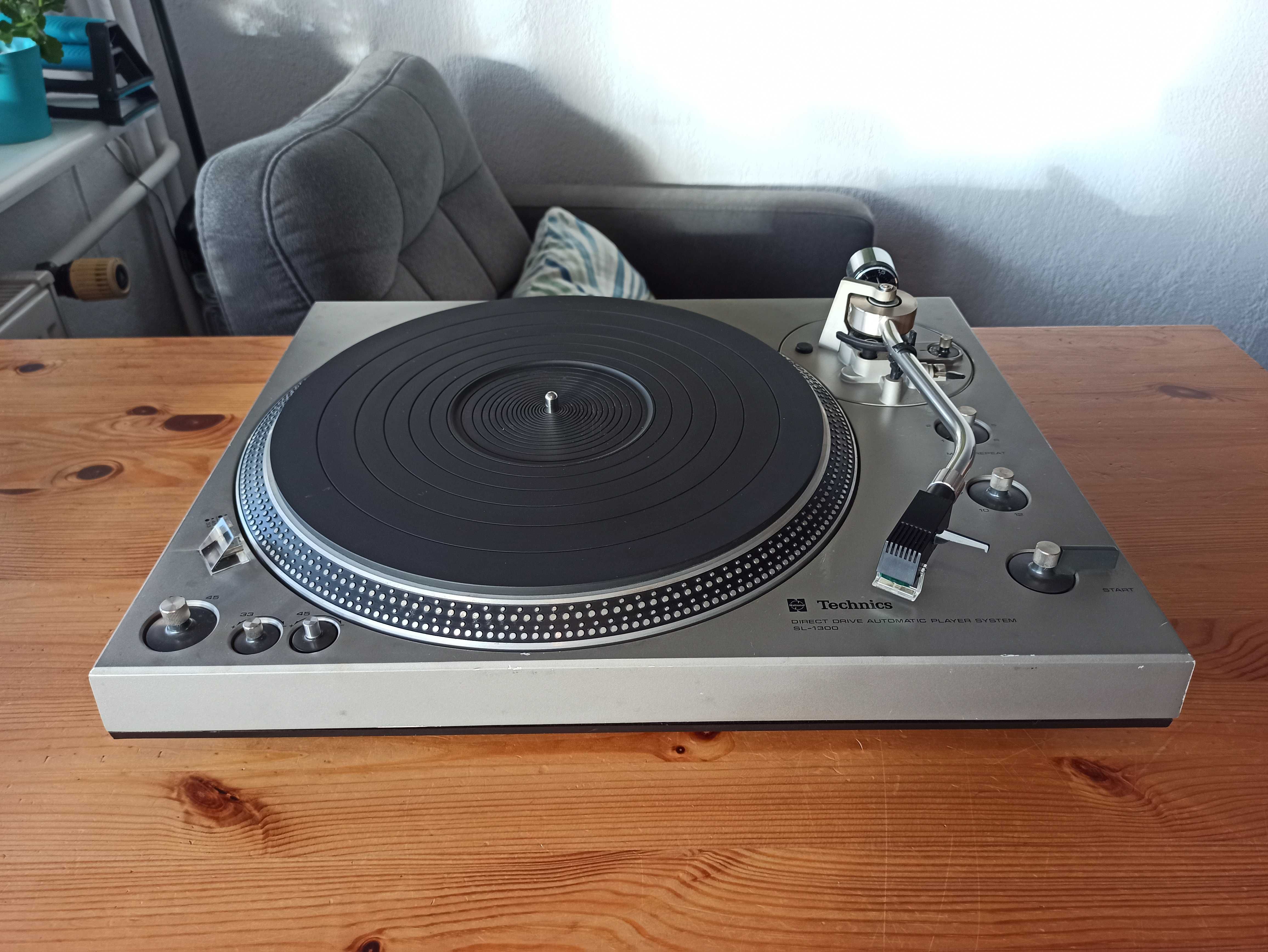 Gramofon Technics SL-1300 z wkładką EPC-271 (SL-1200 z automatem)