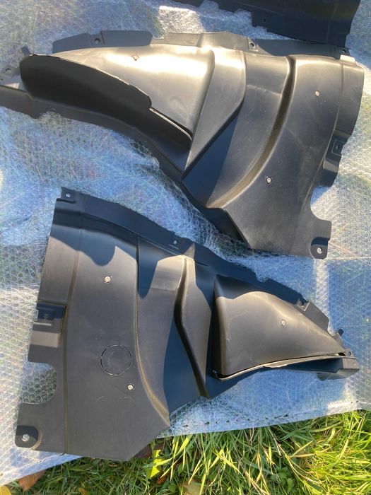 Локеры обычные + M Pak LH/RH BMW X5 2018-2021год.