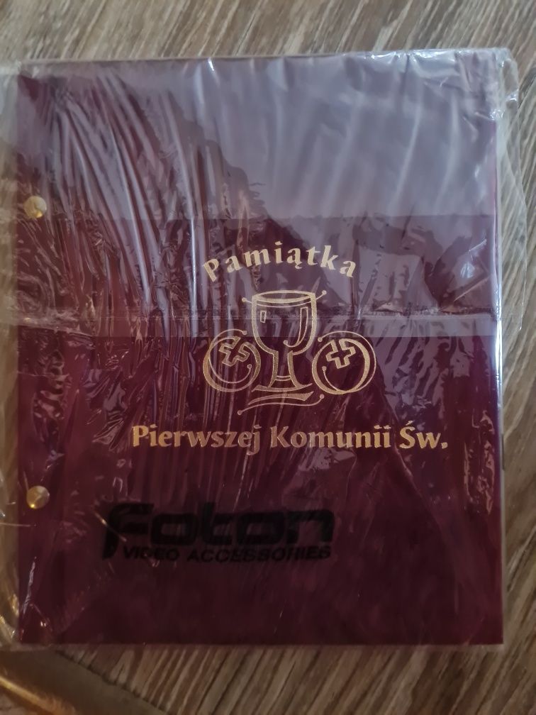 Album Pamiątka Pierwszej komuni św.