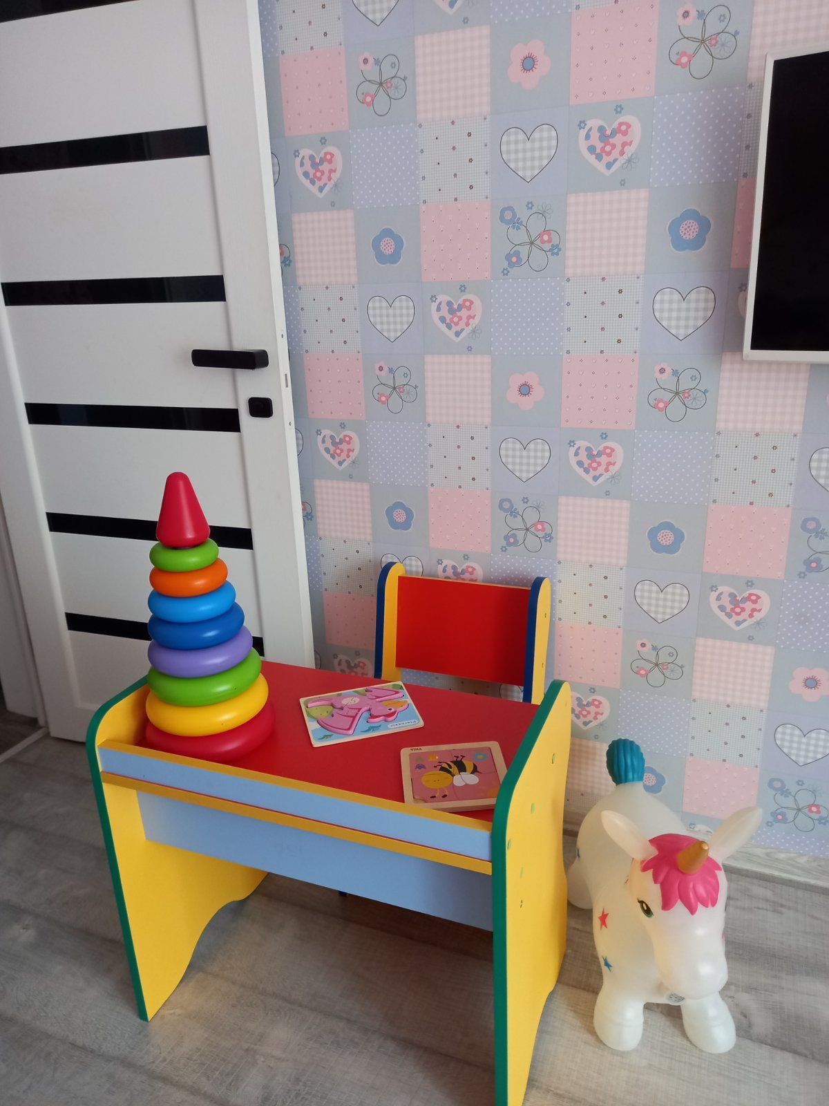 Дитячий столик + стільчик