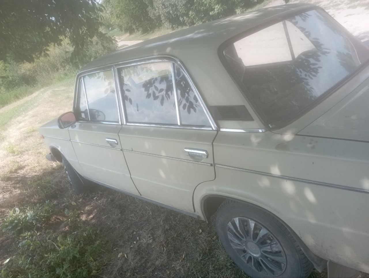 ВАЗ 2106 1988р 1.3 на повному ходу