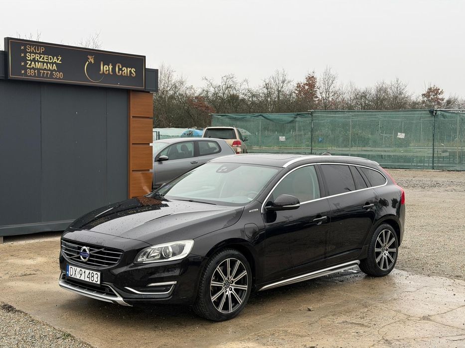 Volvo V60 D6  2.4 Diesel/Plug in/2014r/AWD/Automat/Skóra/PDC/Zamiana