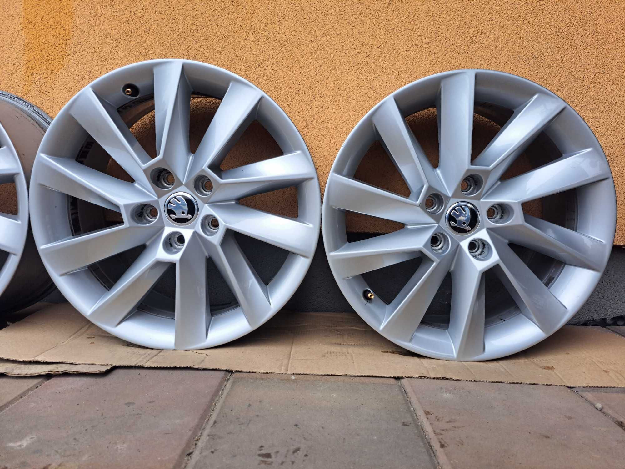 Alu Felgi Aluminiowe 5x112 17" Skoda Koroq Kodiaq Octavia Superb Yeti