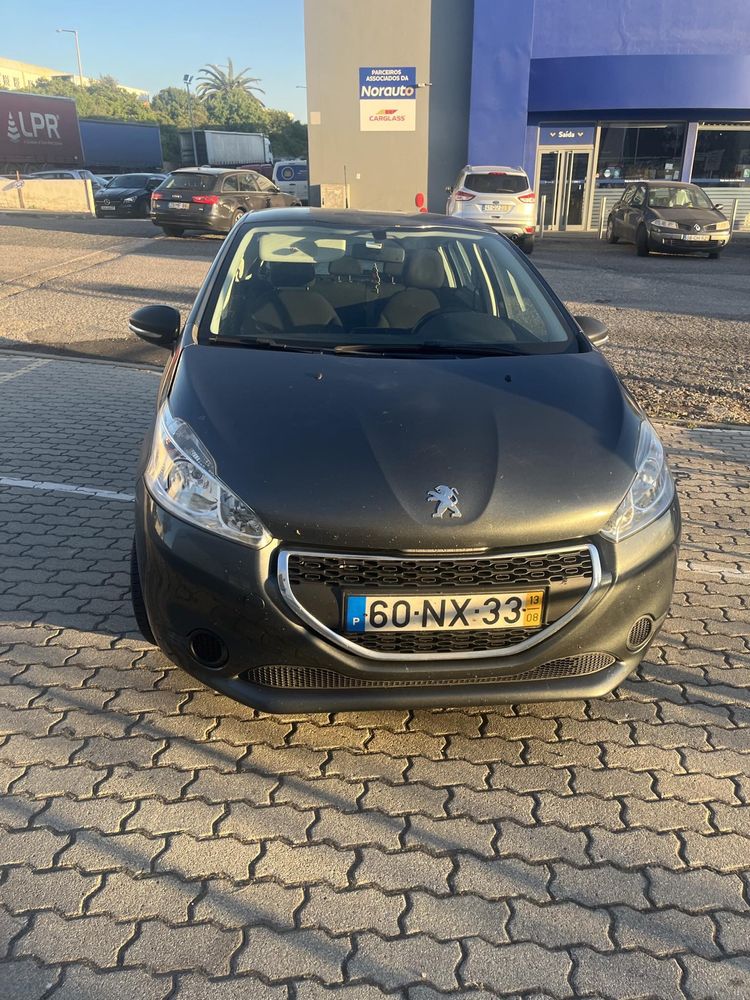 Peugeot 208 1.4 HDI